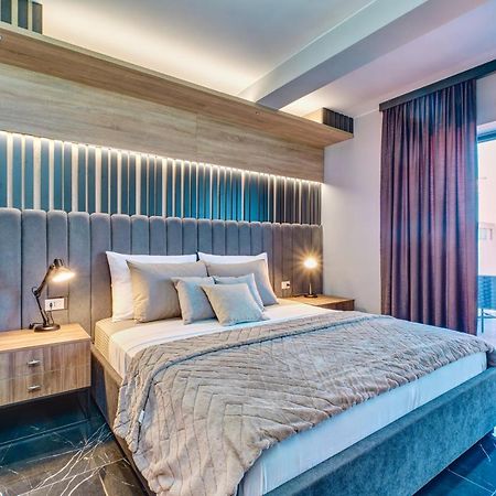 Luxury Apartments มาลีโลชินจ์ ภายนอก รูปภาพ