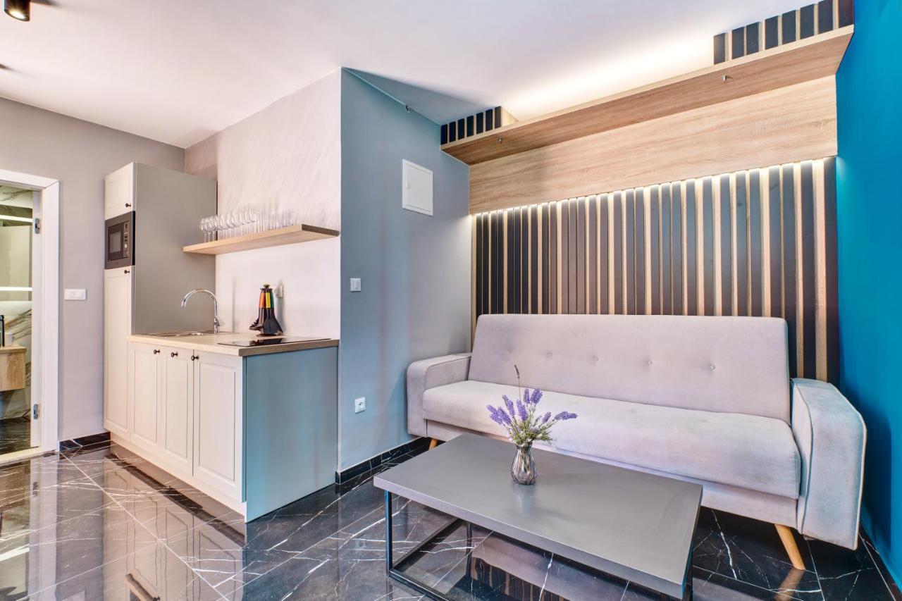 Luxury Apartments มาลีโลชินจ์ ภายนอก รูปภาพ